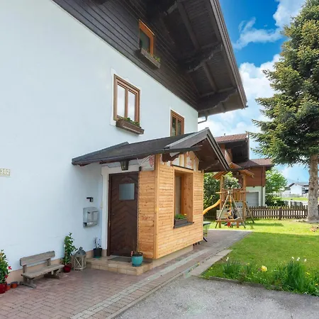 In Near Slopes, Cleaning Included Apartment Piesendorf