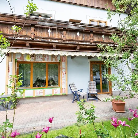 In Near Slopes, Cleaning Included Apartment Piesendorf